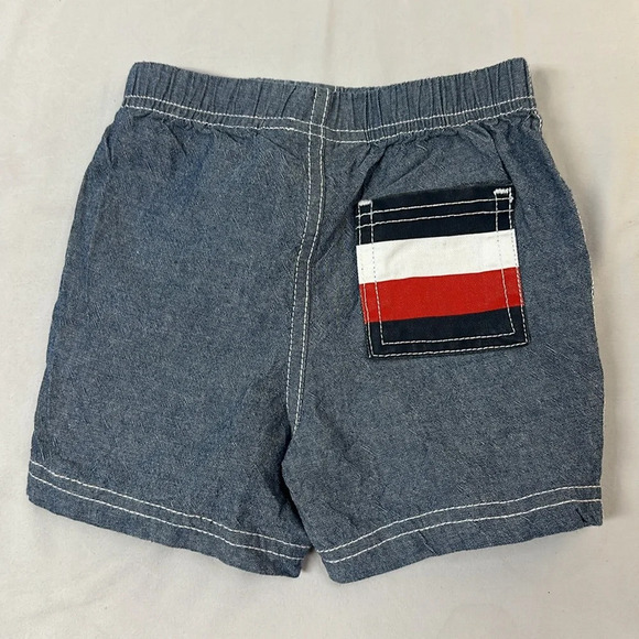 Tommy Hilfiger - 3 piece baby outfit. Size 3-6 months - Picture 6 of 10